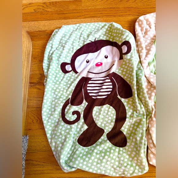 Bundle of 3 Summer Infant changing pad covers. Great condition. - Picture 6 of 6